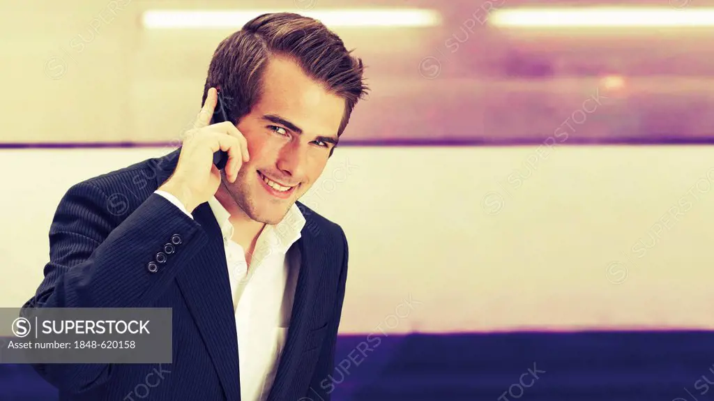 Businessman speaking on a mobile phone