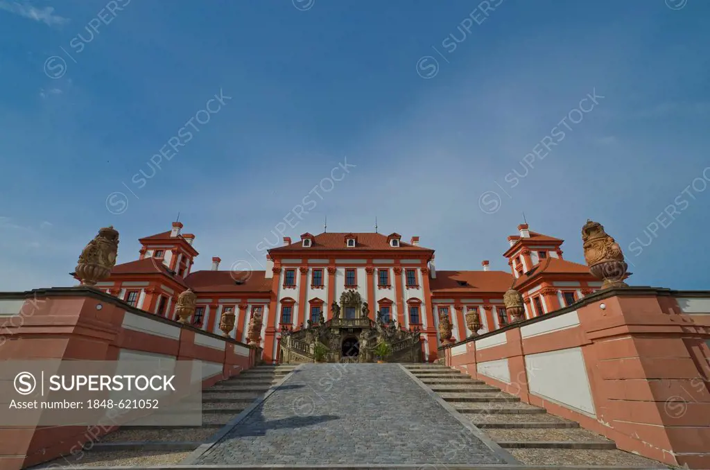 Zámek Troja, Troja Palace, a Baroque palace built for the Counts of Sternberg from 1679 to 1691, in Troja, north-west Prague, Czech Republic, Europe