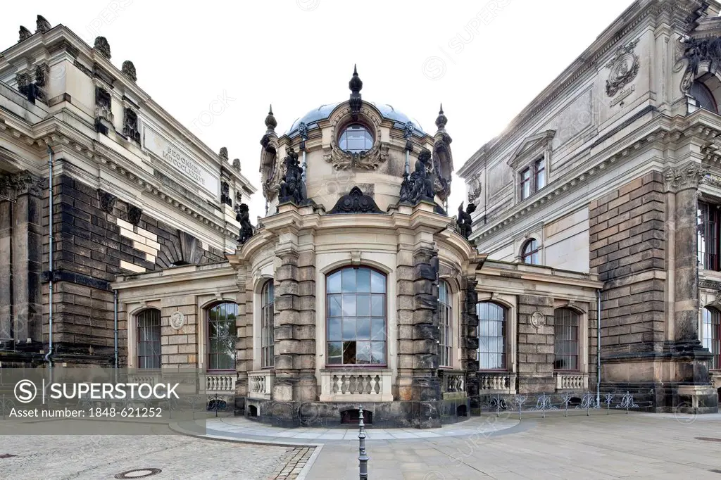 Academy of Fine Arts, former Royal Academy of Fine Arts, Dresden, Saxony, Germany, Europe, PublicGround