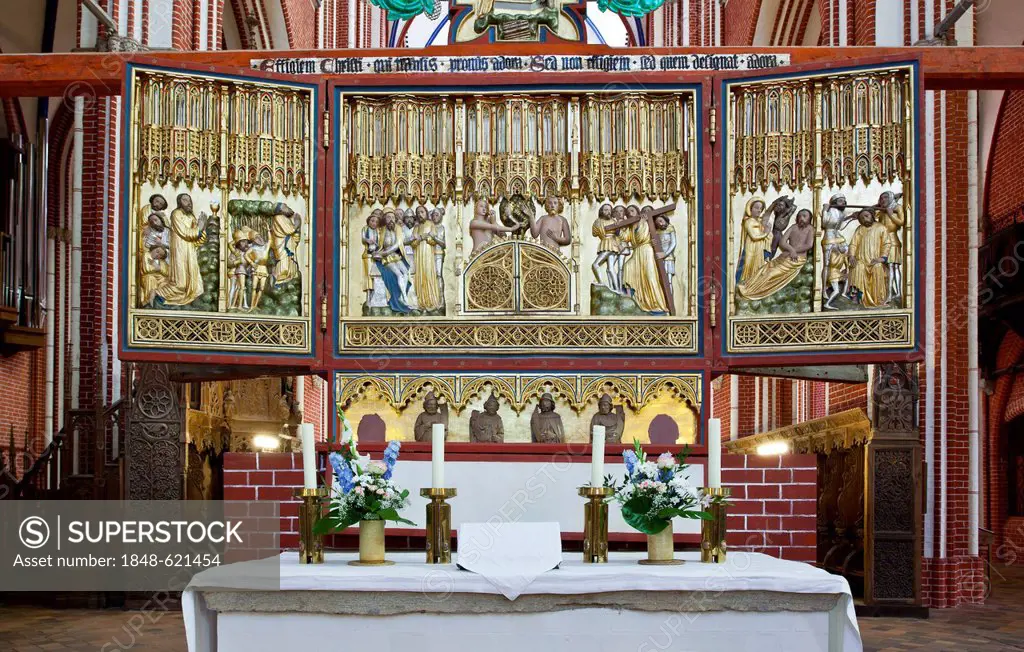 Interior view, cross altar of the Minster of Bad Doberan, Mecklenburg-Western Pomerania, Germany, Europe