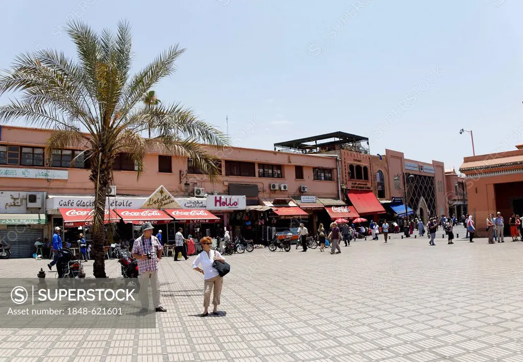 Djemaa el Fna or Jemaa el-Fnaa square, UNESCO World Heritage Site, Marrakech, Marrakech-Tensift-El Haouz, Morocco, North Africa, Africa