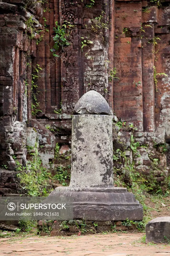 Phallic sculpture, temple ruins of My Son, a UNESCO World Heritage Site, Vietnam, Southeast Asia