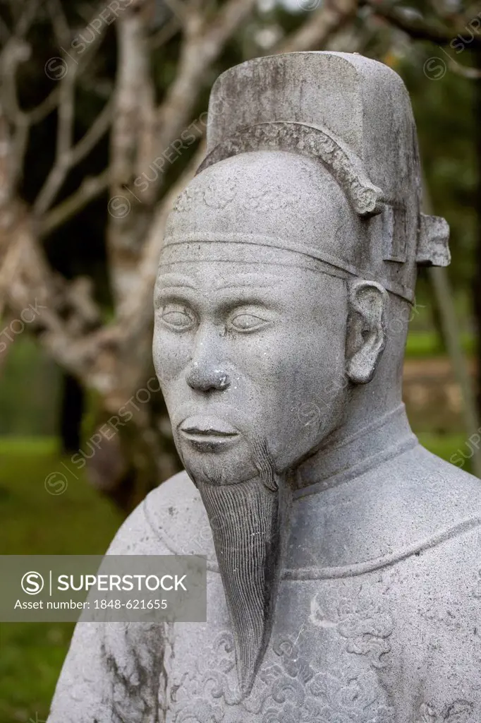 Statue, grave of Emperor Minh Mang, Hue, Vietnam, Southeast Asia, Asia