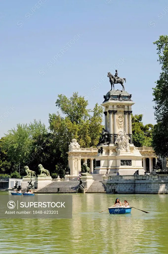Rowing boats, equestrian statue of King Alfonso XII, lake, Retiro Park, Madrid, Spain, Europe, PublicGround