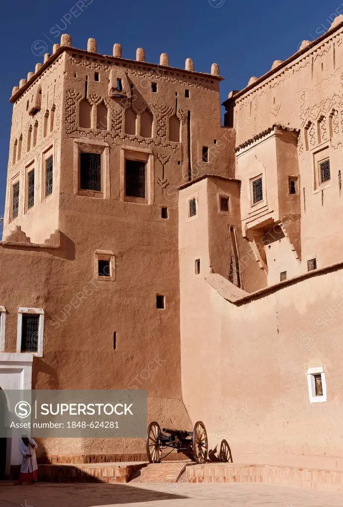 Courtyard of the Taourirt Kasbah in Ouarzazate, Souss-Massa-Dra, Morocco, Maghreb, North Africa, Africa