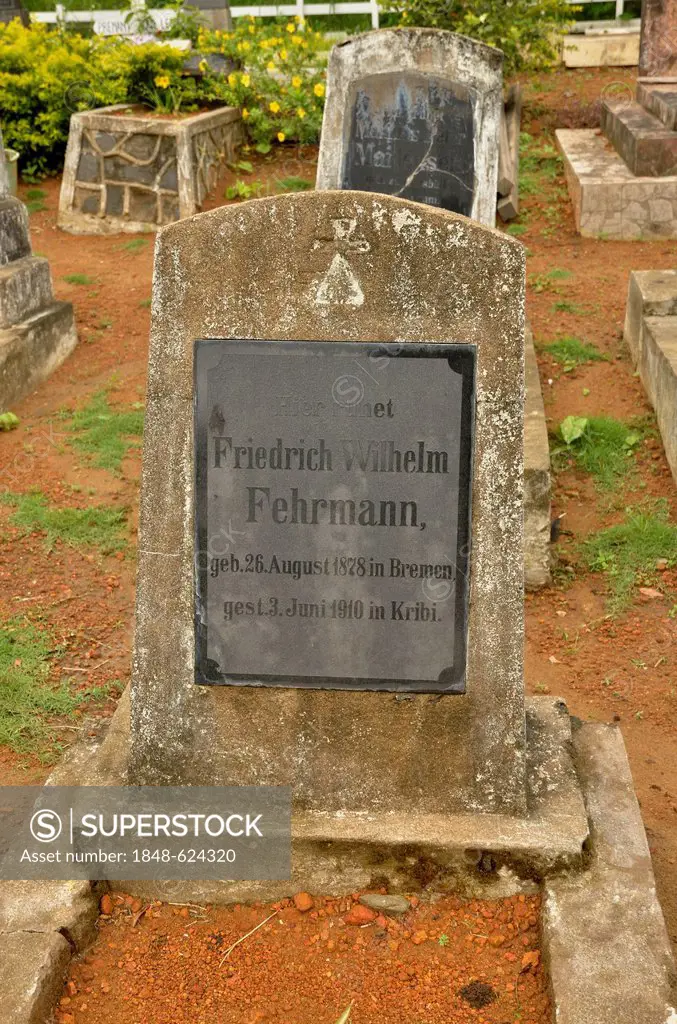 Grave stones in the German cemetery beside the Old German Church of the Catholic Pallottine Mission of Kribi, Cameroon, Central Africa, Africa