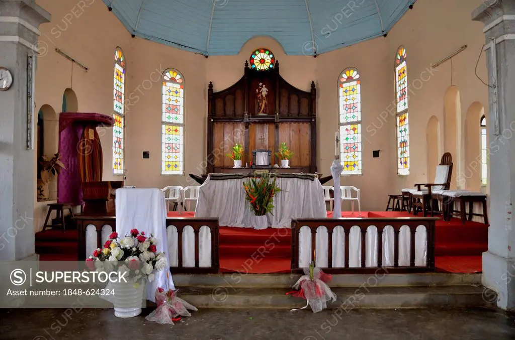 Altar of the Old German Church of the Catholic Pallottine Mission of Kribi, built in 1891, renovated in 2008, Kribi, Cameroon, Central Africa, Africa