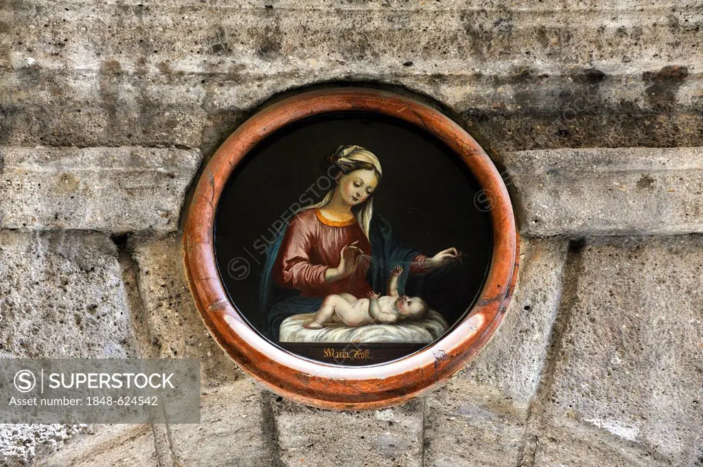 Colourful portrait of Mary with the baby Jesus on the facade of a house, Judengasse street, Salzburg, Salzburg province, Austria, Europe