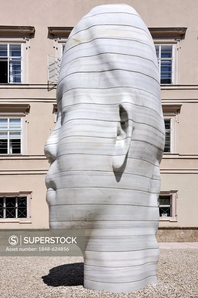 Monumental marble sculpture Awilda, head of a young girl with Caribbean facial features, 5 metres, by the artist Jaume Plensa, in the yard of the Salz...