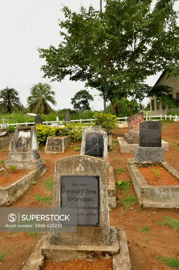Grave stones in the German cemetery beside the Old German Church of the Catholic Pallottine Mission of Kribi, Cameroon, Central Africa, Africa