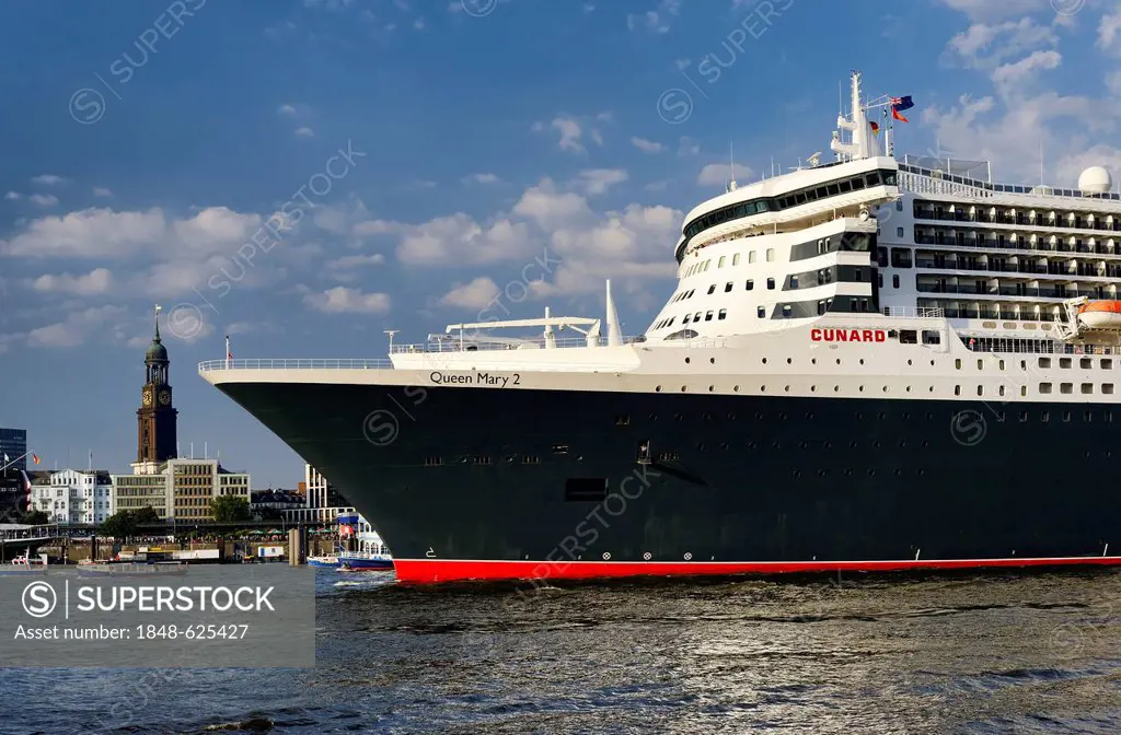 Cruise ship Queen Mary 2 in the harbour, Hamburg, Germany, Europe