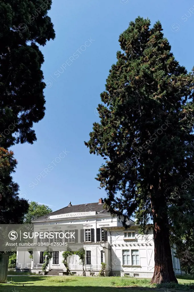 Historic mansion, Lantz'scher Park, Duesseldorf-Lohausen, North Rhine-Westphalia, Germany, Europe