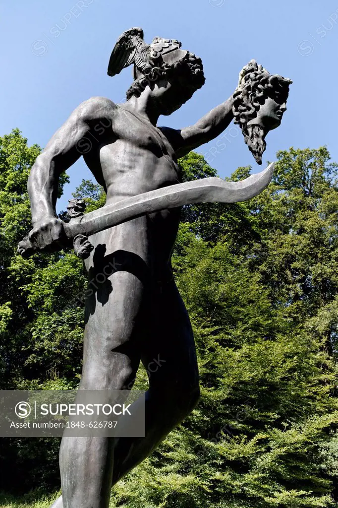Perseus presenting the severed head of Medusa, bronze sculpture, Lantz'scher Park, Duesseldorf-Lohausen, North Rhine-Westphalia, Germany, Europe