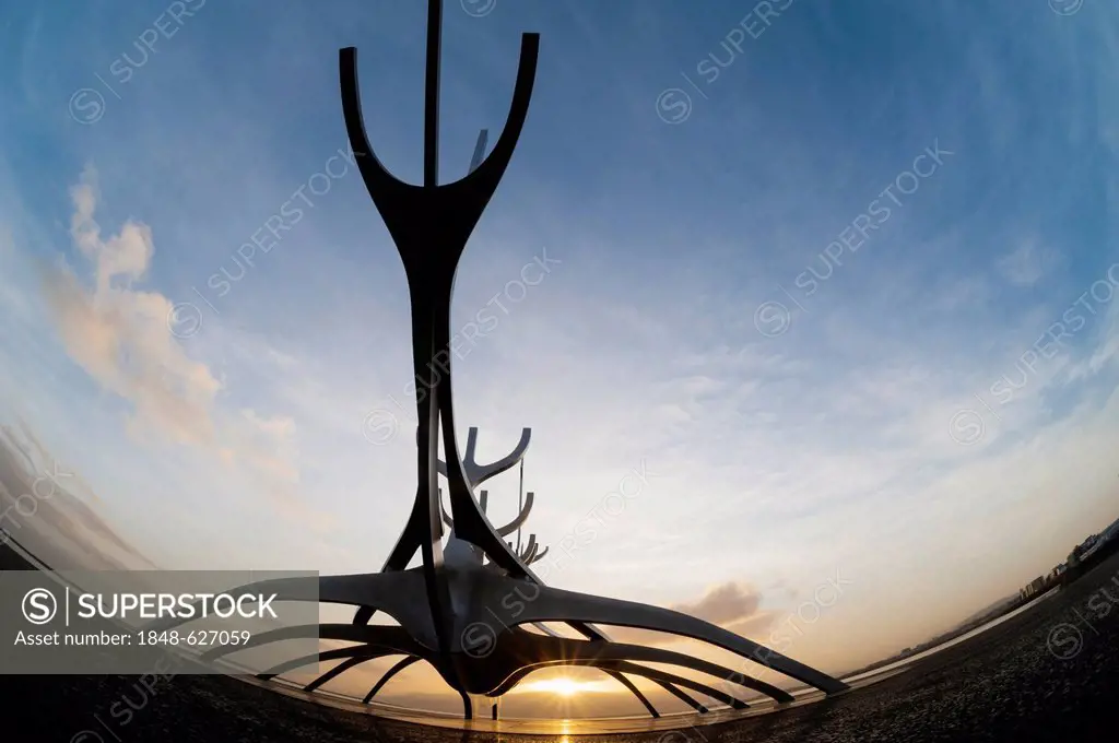 Sculpture of a Viking ship, Sun Voyager or Sólfar, Reykjavik, Iceland, Europe, PublicGround