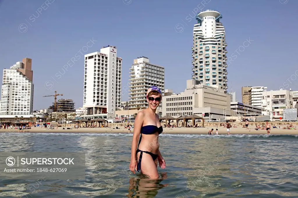 Young woman at the beach, Tel Aviv, Israel, Middle East