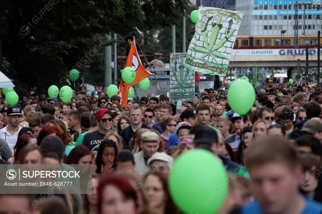 Hemp Parade for the legalisation of cannabis, Berlin, Germany, Europe