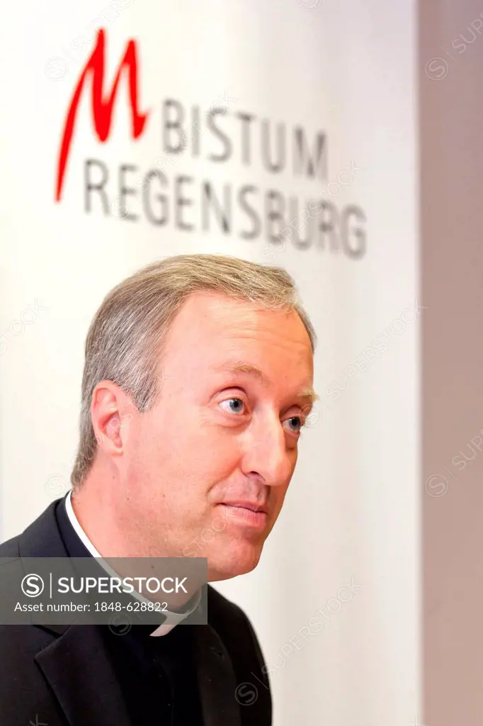 Vicar-General Prelate Michael Fuchs of the Diocese of Regensburg during a press conference on 2 July 2012, Regensburg, Bavaria, Germany, Europe