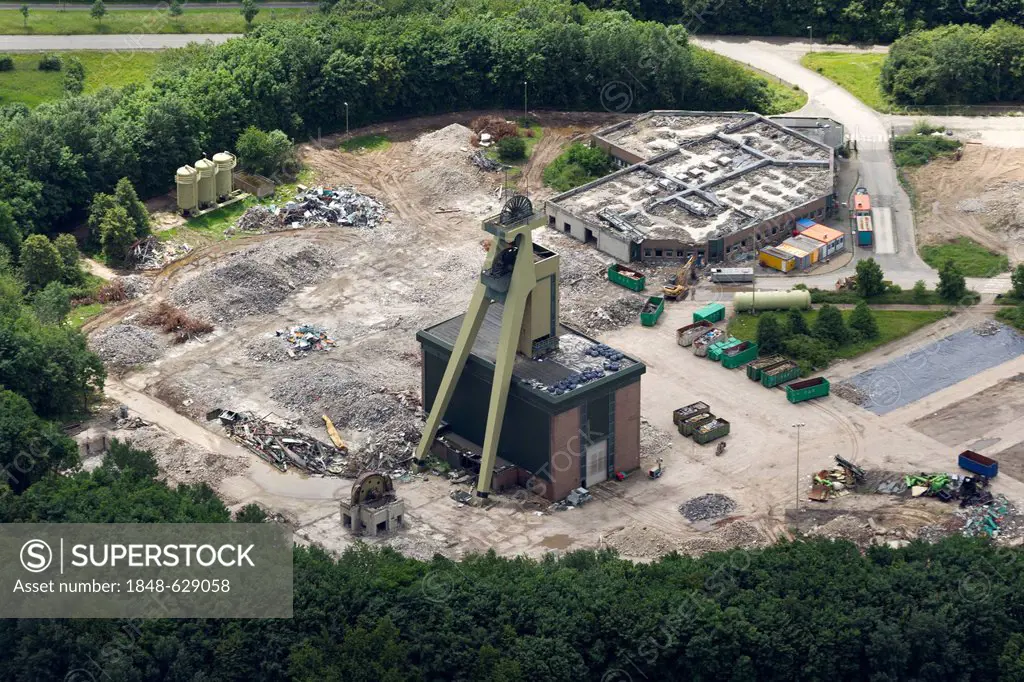Aerial view, former colliery Voerde, mining shaft, Ruhr Area, Lower Rhine region, North Rhine-Westphalia, Germany, Europe