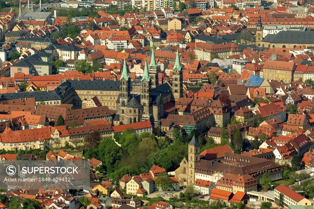 Aerial view, Bamberg Cathedral and Neue Residenz castle, Bamberg, Upper Franconia, Bavaria, Germany, Europe