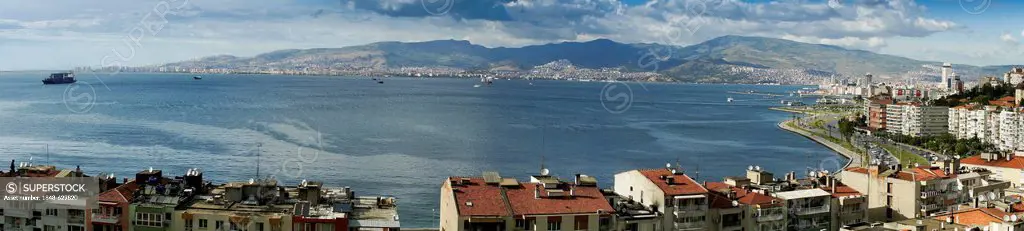 Cityscape with port, panoramic image, Izmir, Turkey, Eurasia