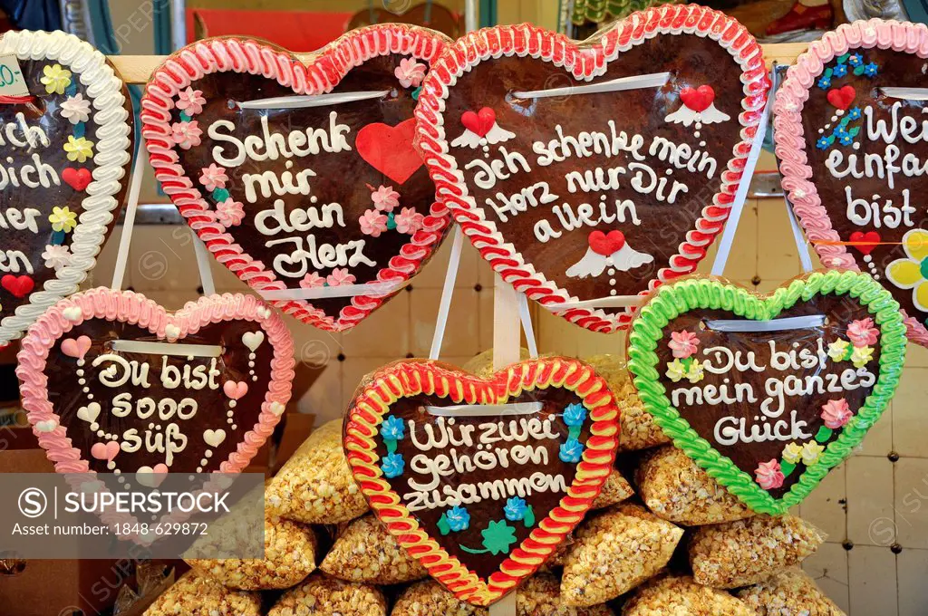Gingerbread hearts, historical Oktoberfest, Munich, Upper Bavaria, Bavaria, Germany, Europe
