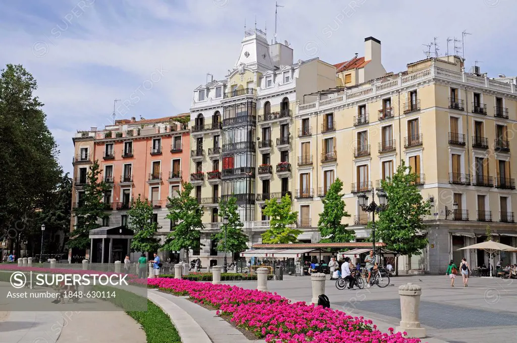 Plaza de Oriente, square in Madrid, Spain, Europe, PublicGround