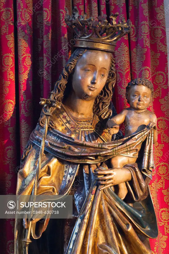 Madonna statue, Bamberg Cathedral, Bamberg, Upper Franconia, Bavaria, Germany, Europe