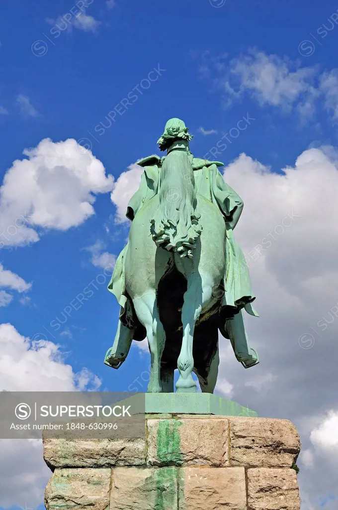 Equestrian statue of Kaiser Wilhelm I, Emperor William I, on Hohenzollern Bridge, Cologne, North Rhine-Westphalia, Germany, Europe