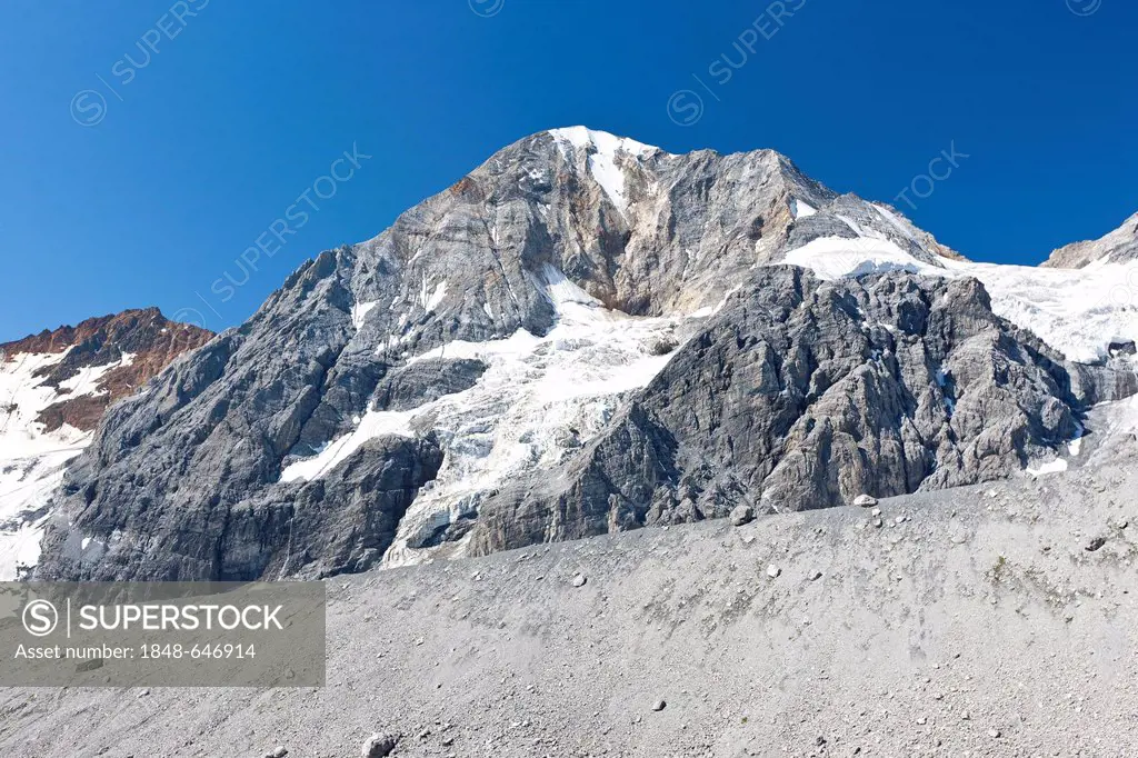 Ortler Alps mountain range, Trafoi ice wall, South Tyrol, Italy, Europe