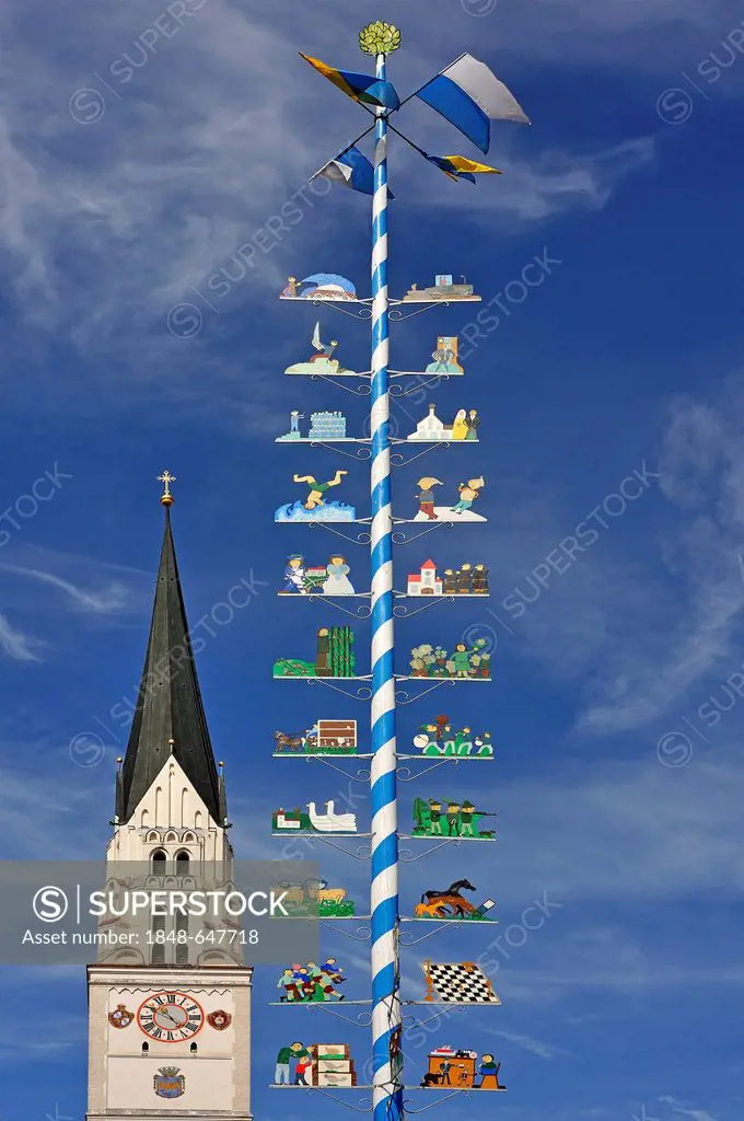 The May Pole of Pfaffenhofen, the town's parish church of St. John the Baptist at back Pfaffenhofen, Upper Bavaria, Bavaria, Germany, Europe