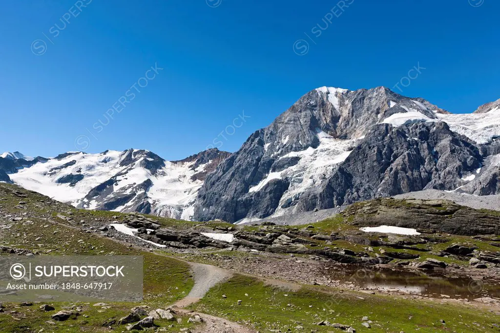 Ortler Alps mountain range, Trafoi ice wall, South Tyrol, Italy, Europe