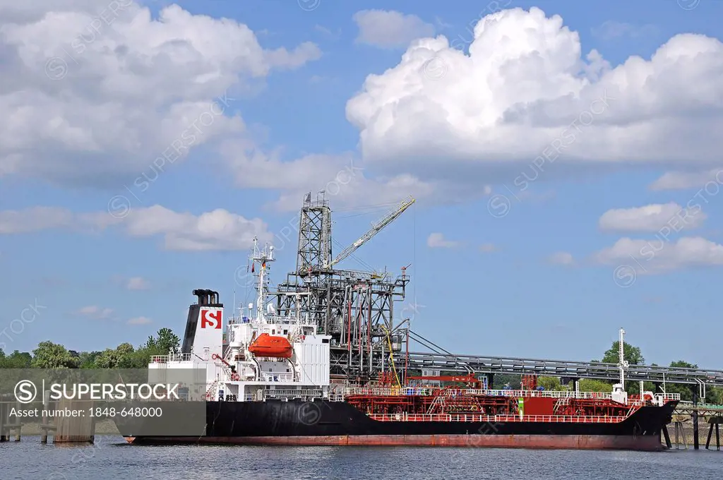 Chemical tanker, Finkenwerder, port, Hamburg, Germany, Europe