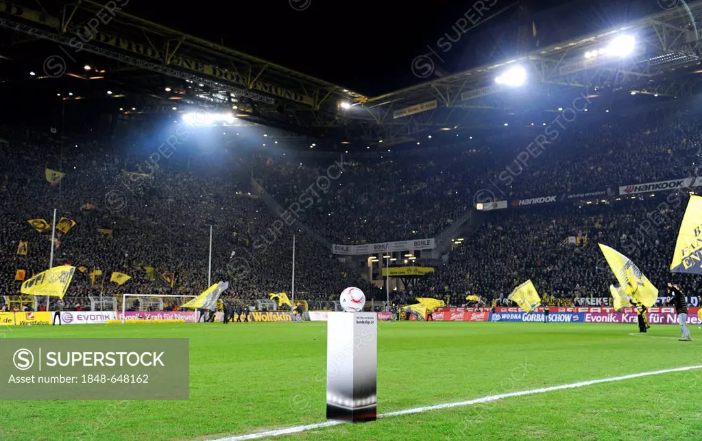 Ball on a pedestal, Borussia Dortmund, BVB - FC Schalke 04, S04 0-0; Bundesliga federal league, Signal Iduna Park, Dortmund, North Rhine-Westphalia, G...