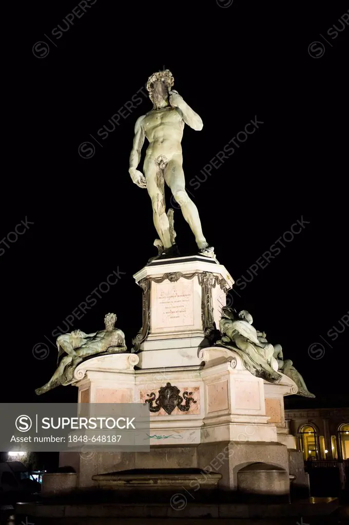 Bronze copy of Michelangelo's David on Piazzale Michelangelo square, Florence, Tuscany, Italy, Europe