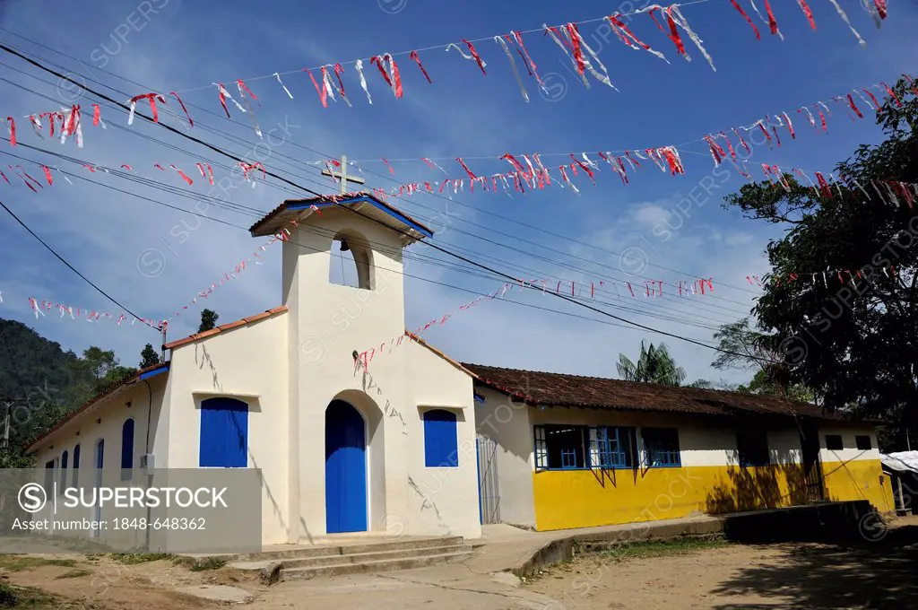 Village church, Quilombo do Campinho, Paraty or Parati, Costa Verde, State of Rio de Janeiro, Brazil, South America