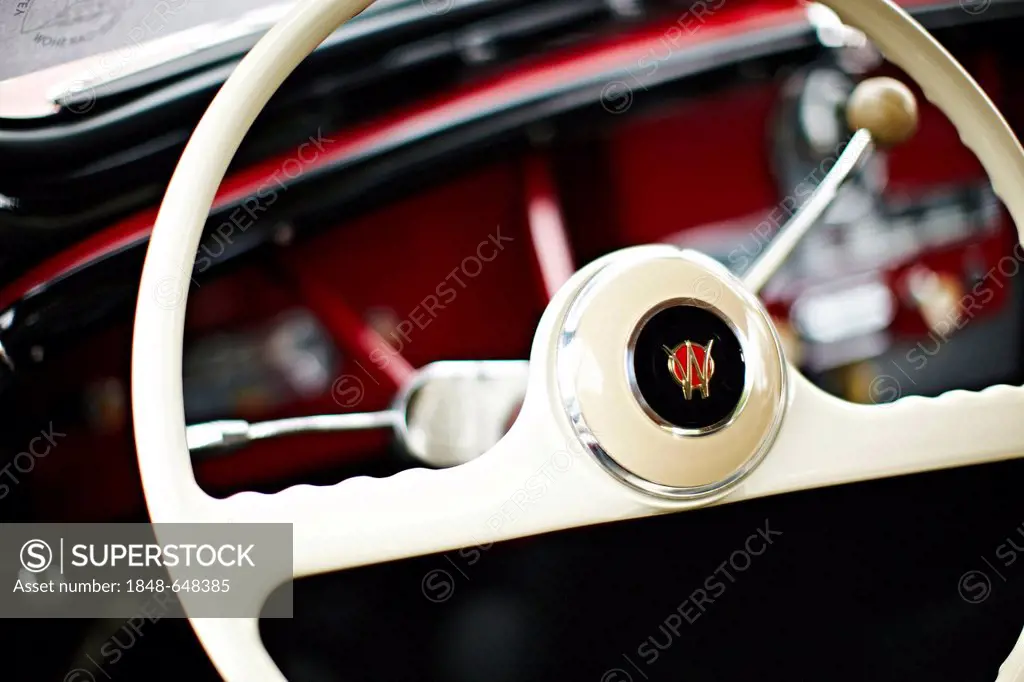 Willeys Wagon, cockpit, vintage car, USA
