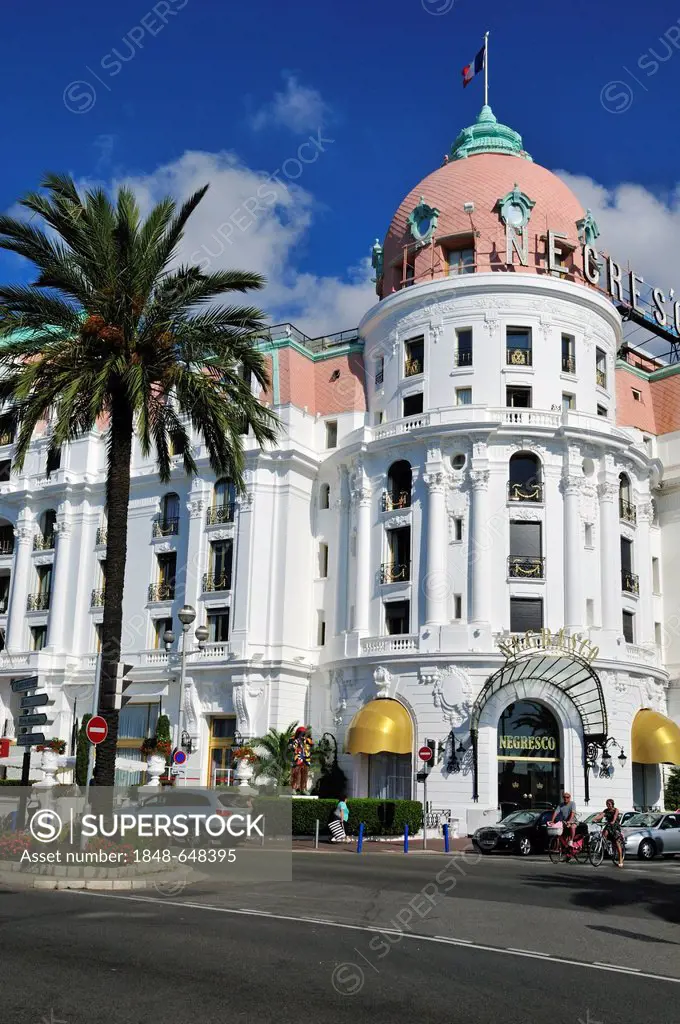 Hotel Negresco, Promenade des Anglais, Nice, Nizza, Cote d'Azur, Alpes Maritimes, Provence, France, Europe