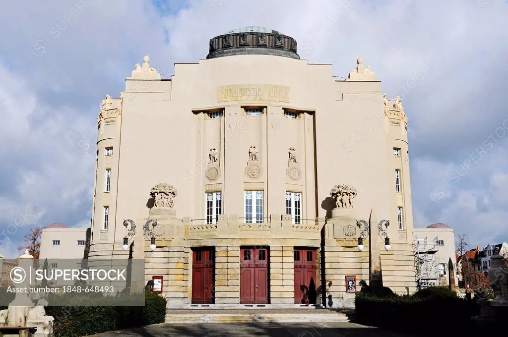 Facade of the Art Nouveau State Theatre of Cottbus, architect Bernhard Sehring, Cottbus, Lower Lusatia, Lusatia, Brandenburg, Germany, Europe