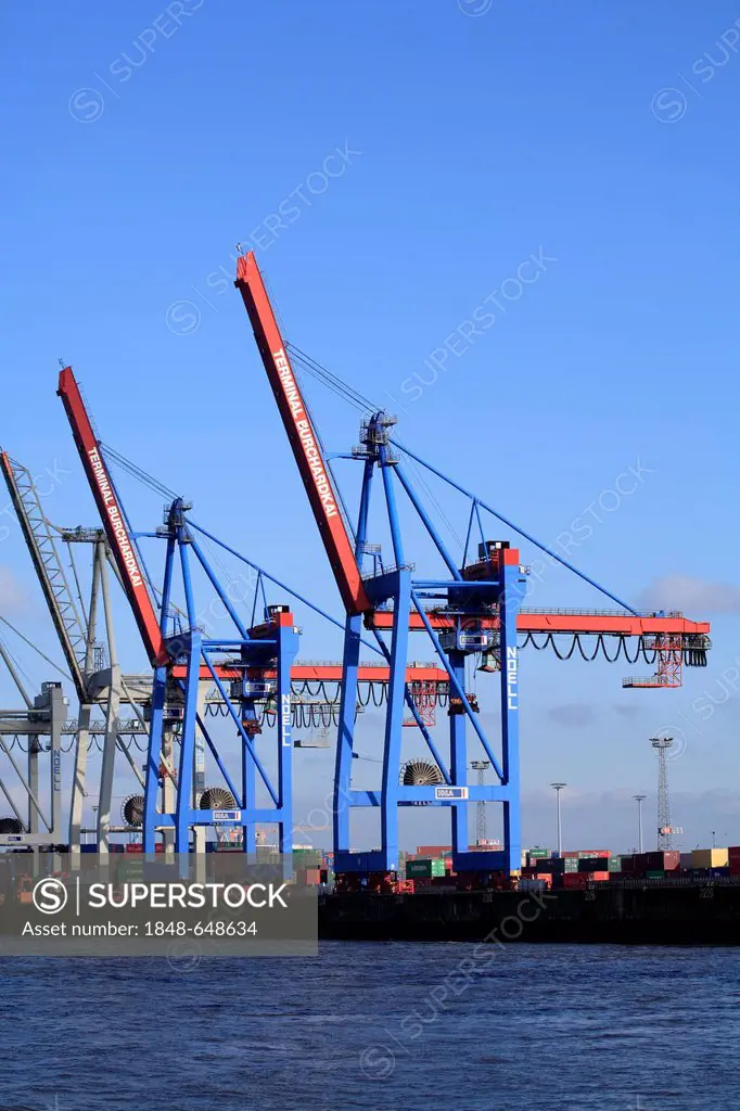 Container gantry crane, Burchhardkai container terminal, Port of Hamburg, Hamburg, Germany, Europe