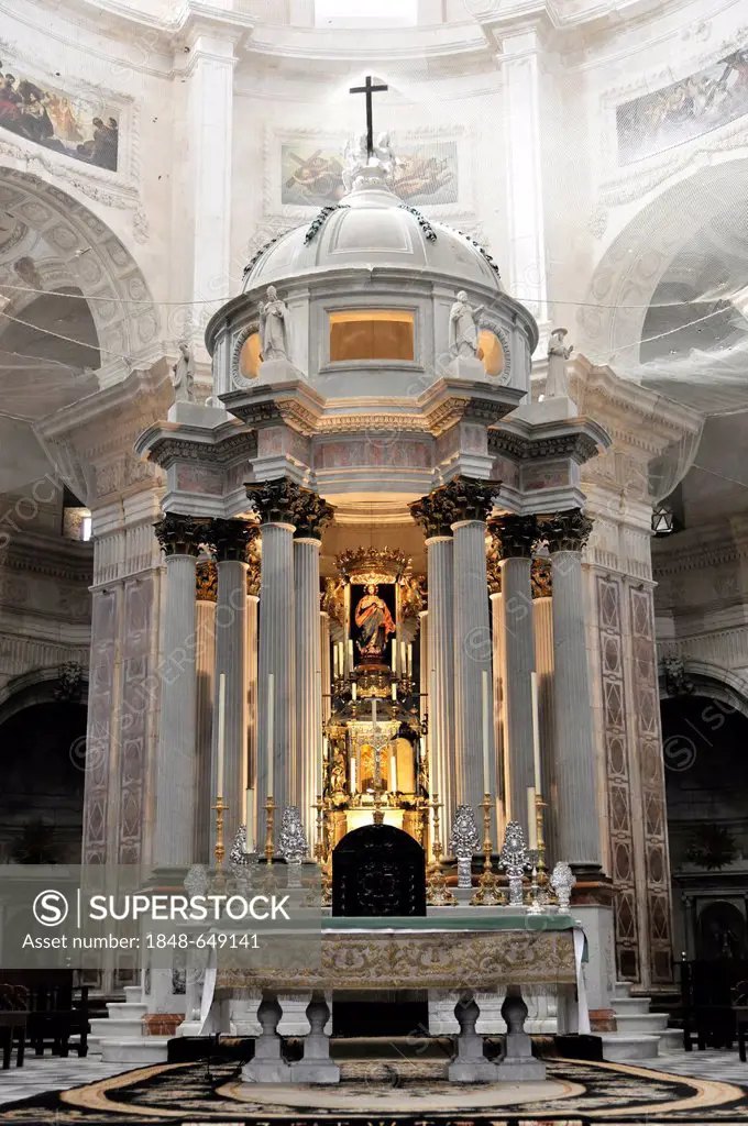 Altar, Catedral Nueva, New Cathedral, construction started in 1722, Cadiz, Andalusia, Spain, Europe