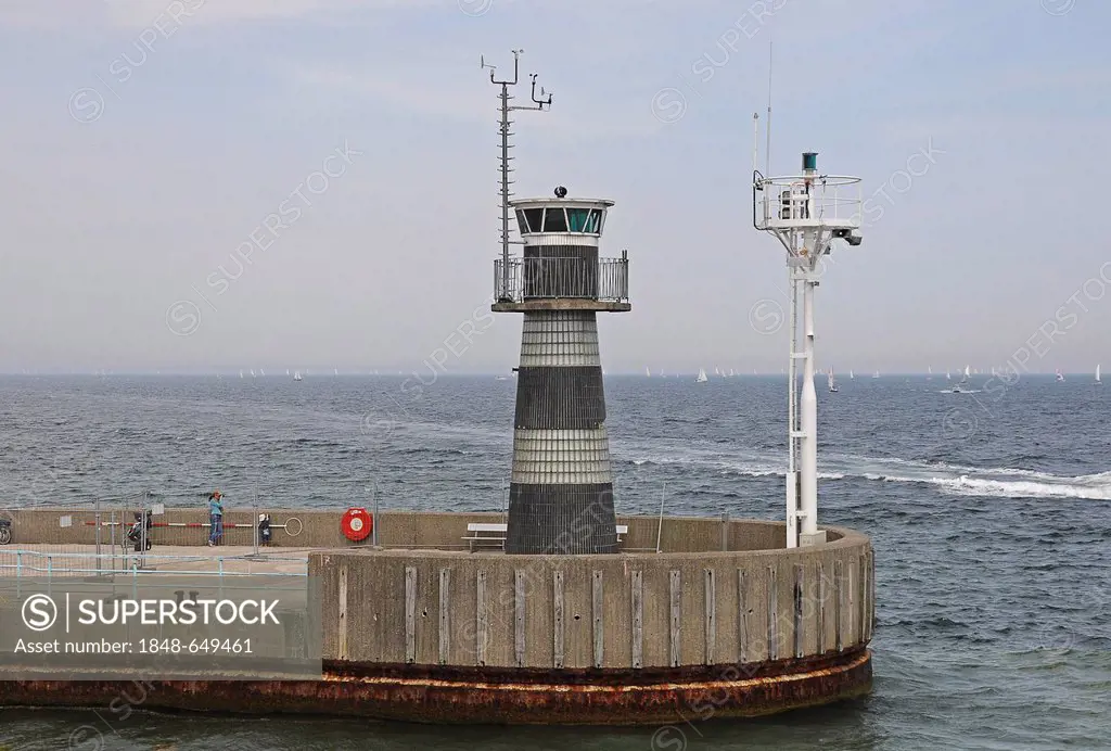 Breakwaters of Travemuende, Luebeck Bay, with lighthouse, shipping radar, Schleswig-Holstein, Germany, Europe