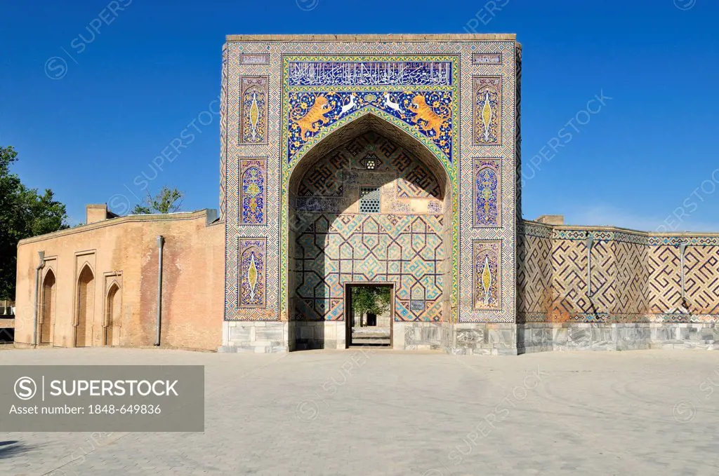 Hodja, Hoja Achra mausoleum at Ulugbek near Samarkand, Uzbekistan, Central Asia