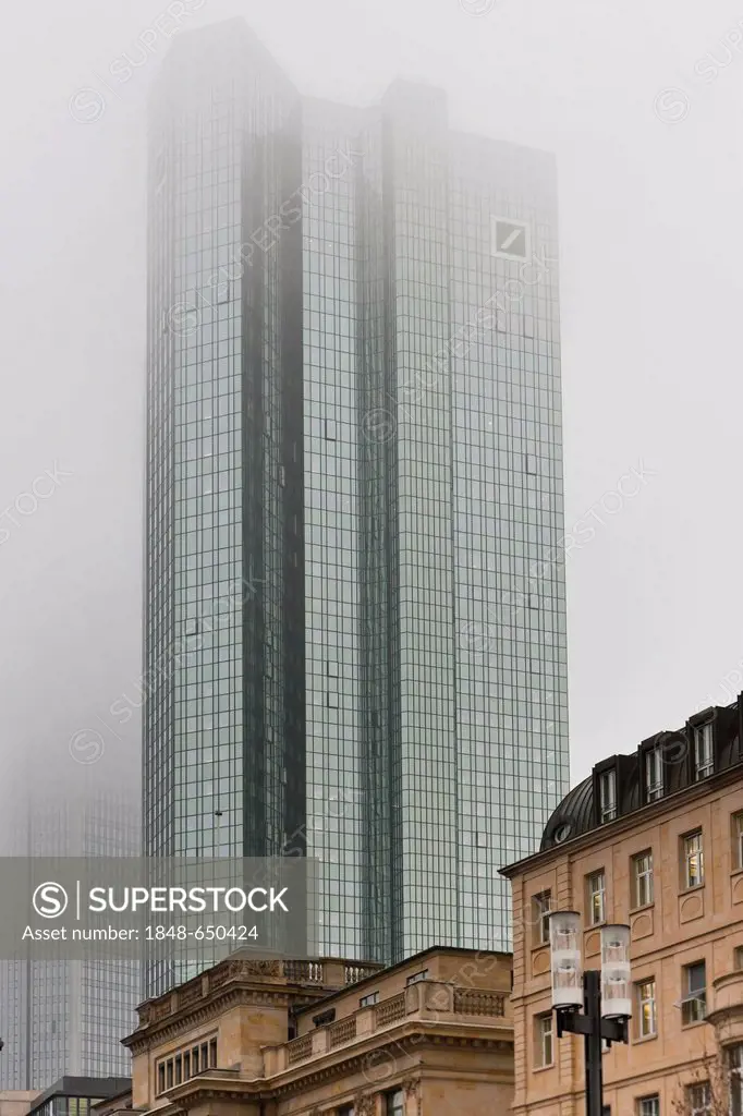 Deutsche Bank building in the fog, Frankfurt am Main, Hesse, Germany, Europe