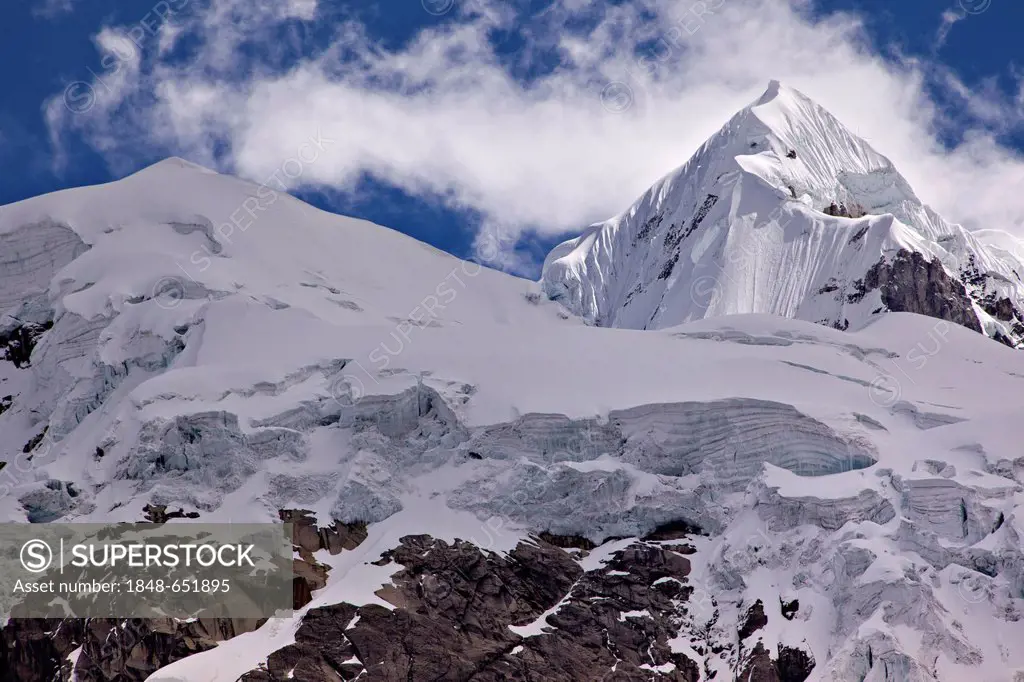 Summit ridge of Mt Nevado Serapo, Cordillera Huayhuash, Andes, Peru, South America