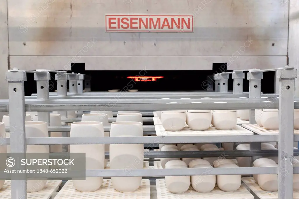 Kiln from the Eisenmann company in the production of tableware at the porcelain manufacturer Rosenthal GmbH, Speichersdorf, Bavaria, Germany, Europe