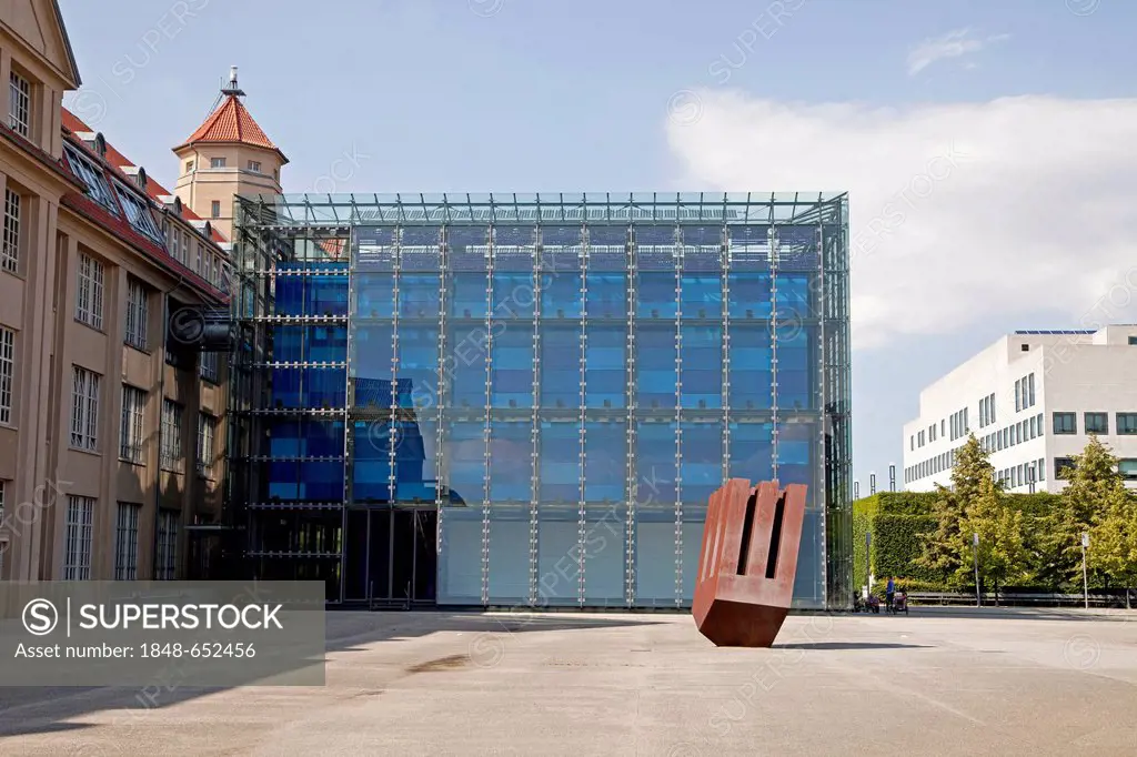 Modern building of the ZKM, Zentrum fuer Kunst und Medientechnologie, Centre for Art and Media Technology, in Karlsruhe, Baden-Wuerttemberg, Germany, ...
