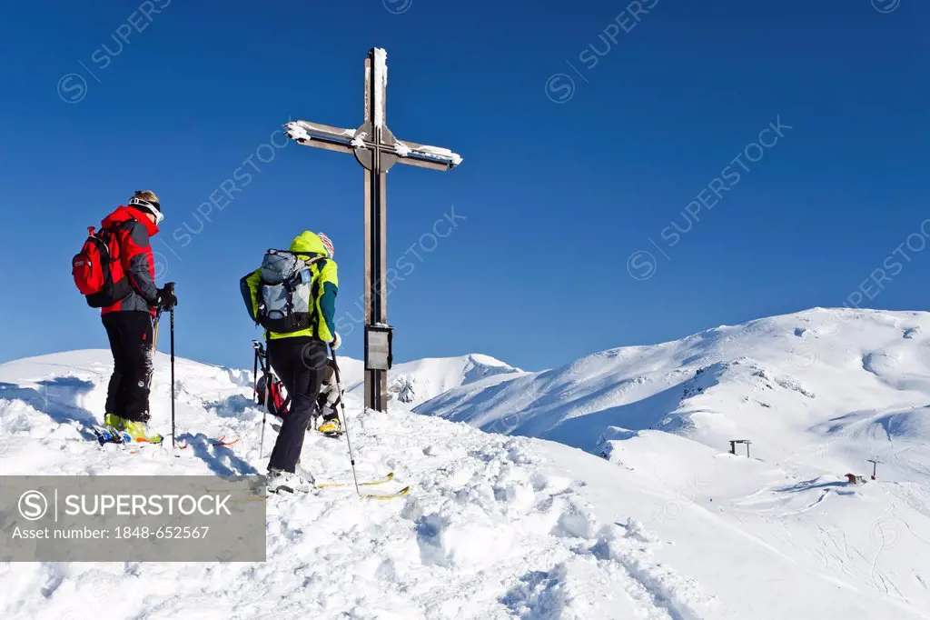 At the summit of Morgenrast Mountain above Unterreinswald, Sarntal Valley, Alto Adige, Italy, Europe