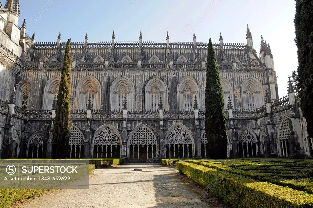 Dominican convent Mosteiro de Santa Maria da Vitoria, UNESCO World Heritage Site, Batalha, Leiria district, Portugal, Europe