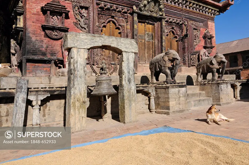 Changu Narayan Temple, a UNESCO World Heritage Site, Kathmandu Valley, Nepal, Asia
