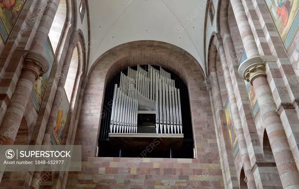 New Seifert organ, nave, Speyer Cathedral, Imperial Cathedral Basilica of the Assumption and St Stephen, UNESCO World Heritage Site, Speyer, Rhineland...